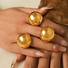 Load image into Gallery viewer, French retro chubby spherical ring personality exaggerated design stainless steel plated 18k real gold ring wholesale