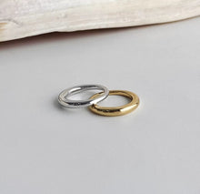 Load image into Gallery viewer, Basic Stacked Balloon Ring Brass Plated 18K Gold/Platinum Light Luxury Fashion High Style New Ring
