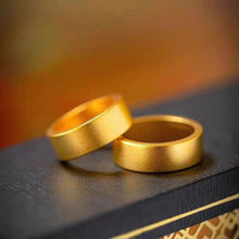 Load image into Gallery viewer, Ancient law inheritance flat-bottomed ring sand gold lovers pair ring matte plain men's and women's classic plain ring ring bracelet wholesale
