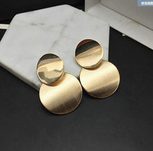 Load image into Gallery viewer, LZHLQ Drop Dangle Earrings Statement Earrings 2018 Fashion Metal Earrings For Women Gold And Silver Jewelry Simple Vintage